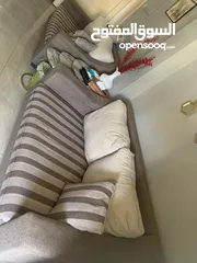  3 كنب جلوس للبيع بحاله جيده جداً