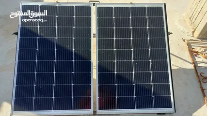  1 الواح طاقة شمسيه قدرة 300W مع قاعدتهم
