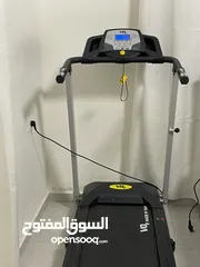  1 فرصة نادرة! جهاز مشي احترافي VO2 Space بحالة الوكالة (كالجديد تماماً) قابل للطي