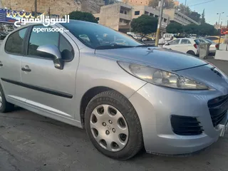  6 بيجو 2011 للبيع