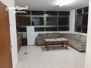  9 روف عباره عن استوديو للايجار