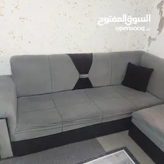  3 كورنر رمادي وأسود مستعمل نظيف بسعر مغري