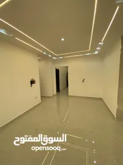  8 شقق فاخرة 142 متر بأجمل مناطق شفا بدران الكوم تشطيب مميز واسعار مناسبة طابق اول وطابق ثاني