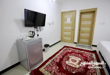  6 FURNISHED DAILY AND MONTHLY IN MUSCAT MAABILAH  غرف وشقق فندقية للأجار في مسقط