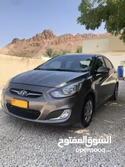  4 Hyundai Accent 2014 (1.6) For sale