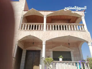  1 منزل مستقل للبيع