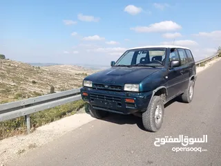  9 نيسان تيرانو بنزين نص انجكشن  1998