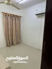  6 Flat for rent in shinas neer Nathaniel Bank in shinas souq more cleen for families