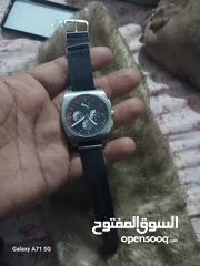  9 4ساعات اصلي  100بالمية بسعر حرق اقراء الاعلان جيدا قبل لا ترن