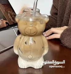  3 كاسات اشكال زجاج مع شلمونات زجاج