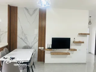  5 شقة للإيجار مفروشة عفش جديد جديدة لم تسكن من قبل مميزة في منطقة هادئة  عمارة محمد ربحي الحجة