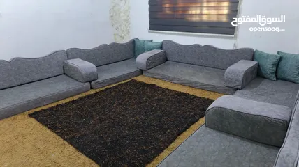  4 فراش عربي بحال وكالة