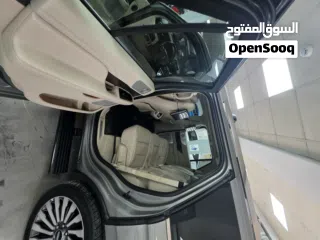  6 سيارة لينكولن نافيجبتور 2019 بحالة الوكالة Lincoln Navigator 2019 لون مميز