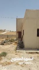  3 بيت للبيع بسعر مغري في الموقر_ المغاير