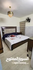  7 شقة مفروشة فاخرة للايجار مساحة 90 غرب شارع الجامعة ب 200م وشمال مسجد علياء التل