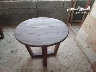  4 طاولات وكراسي جلسات بالطلب