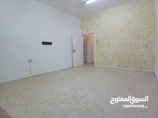  3 شقة طابق أول للإيجار في جرش الجبل الأخضر