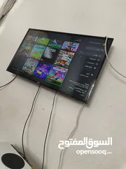  10 اكس بوكس سيريس اس للبيع بسعر مناسب قابل للتفاوض بشيء بسيط .........120فريم 2K