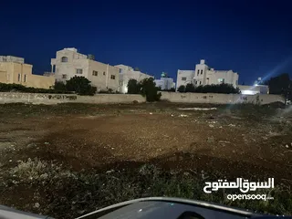  1 ارض للبيع 1500 متر من المالك على شارعين