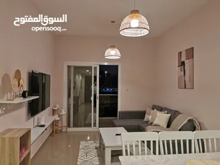  4 شقة للبيع  مفروشة في مدينة دبي الرياضية