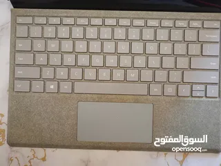  4 سيرفس برو 6 مستعمل بحالة ممتازة للبيع بسعر مغري جدا surface pro 6