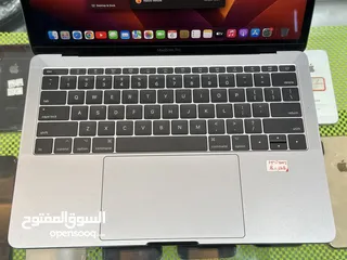  4 MacBook Pro 2017 Core i5 8GB Ram And 256GB SSD