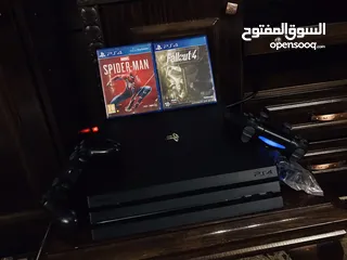  1 Playstation 4 pro  بلاستيشن 4 برو