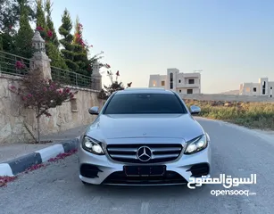  2 Mercedes E200 2017