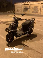  2 للبيع سكوتر كهربائية شبه جديدة مديل 2025