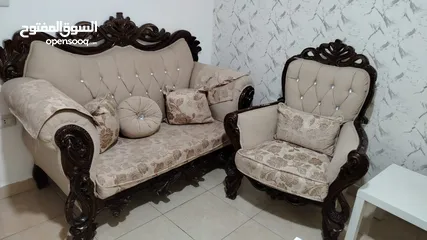  1 طقم زان مستعمل سبع مقاعد