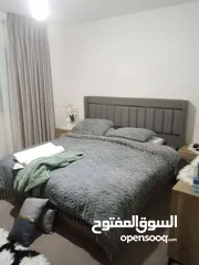  5 شقة مفروشه للبيع ابونصير بالقرب من كار فور  بسعر مغري
