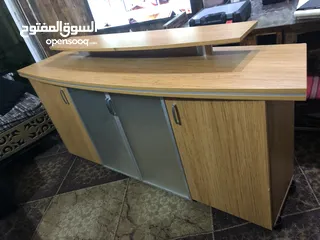  4 كاونتر استقبال