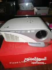  1 بروجيكتر LG HS201G