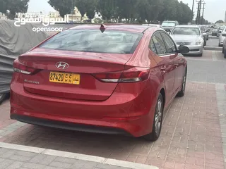  10 2017 Hyundai Elantra American spcs, Excellent condition