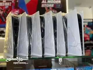  3 دفعه جديده من اجهزة بلايستيشن 5 بحاله الجديد  كفاله سنه