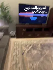  8 خزانة تلفزيون TV Unit بحالة جيدة