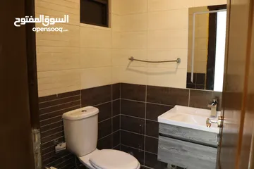  11 شقة مميزة جدا للباحثين عن الراحة والفخامة في اجمل مناطق الرونق