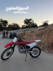  4 CRF 230 مرخصة