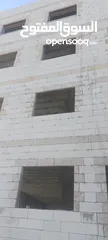  2 عماره سكنيه في صالحية العابد مكونه من أربع طوابق  وكراج وبئر ماء 60 متر وكوشان مستقل جميع الخدمات