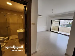  10 روف فارغ للإيجار في عبدون - ref : 14453