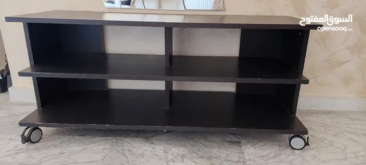  5 طاوله تلفزيون ايكيا