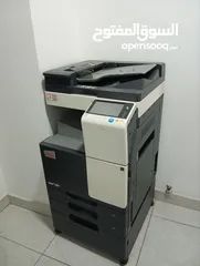  1 طابعة Develop ineo+ 227، وهي من الطابعات متعددة الوظائف (Multifunction Printer - MFP).