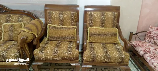  4 طقم زان نظيف جدا 9مقاعد