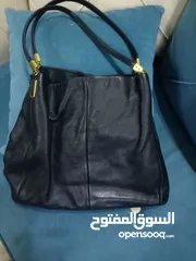  4 حقائب جديد ومستعمل شي بسيط براند عالمي اصلي ميه ميه