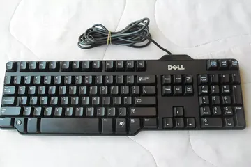  1 لوحة مفاتيح Dell SK-8115 (0DJ331) القياسية السلكية USB ذات 104 مفاتيح