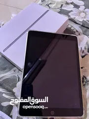  2 ايباد 8 ذاكره 32  شوف الوصف