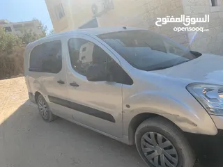  2 ستروين برلنجو 2015