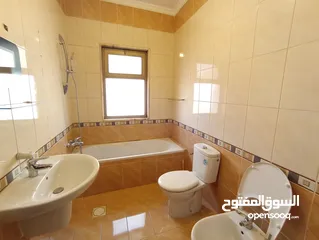  3 شقة غير مفروشة للإيجار 300م2 ( Property 19203 )-174847862