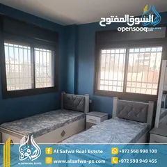  8 شقه مفروشه للايجار  واسعه للايجار البيره قرب الصحه  مناسبة جدا لعائله