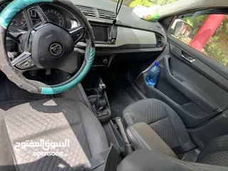  4 سكودا فابيا 2017
